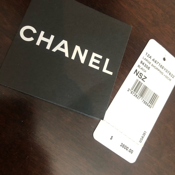 Authentic Chanel Bag - Picture 6 of 8